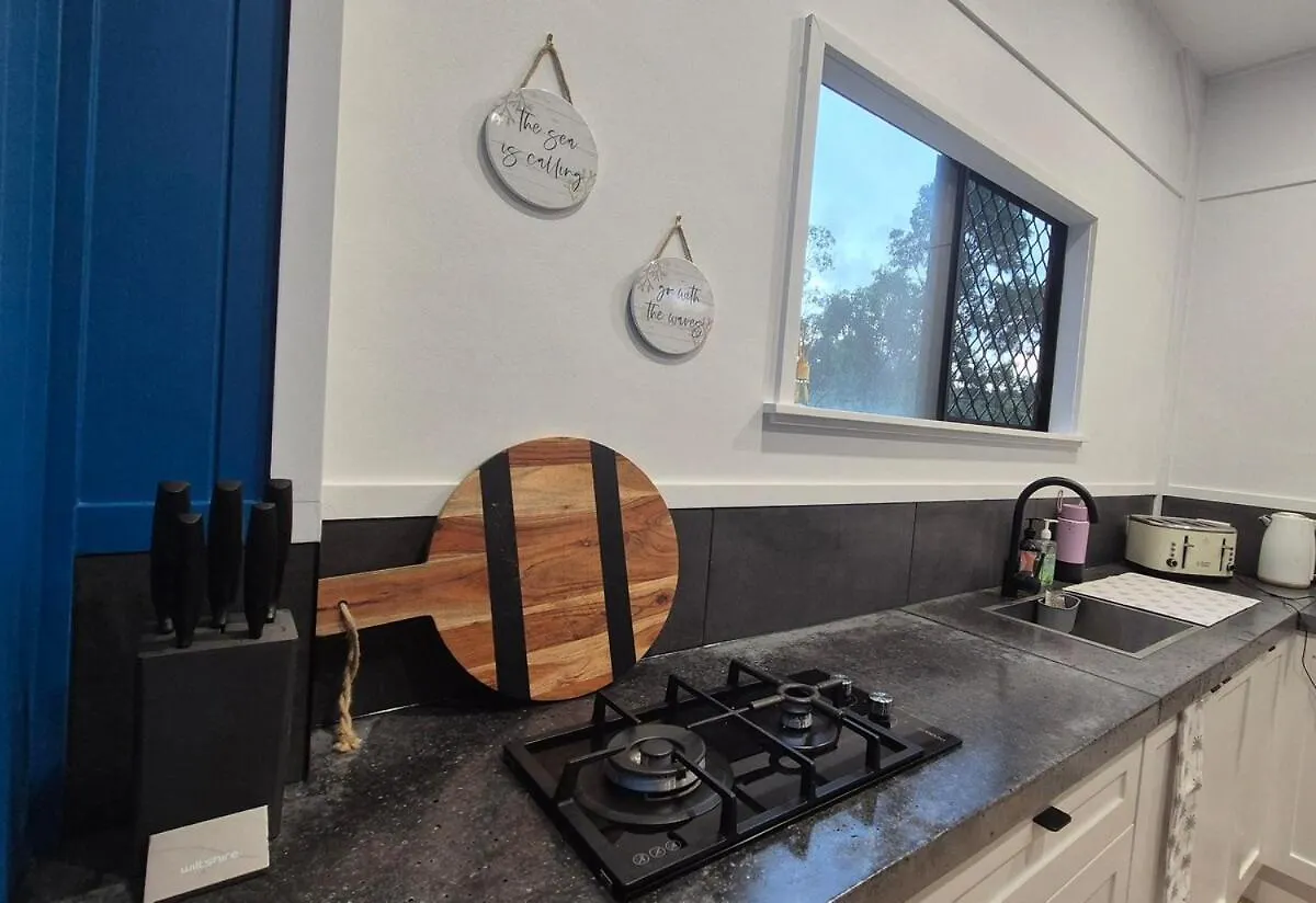 Holiday home Coastal, Furbaby Friendly, Short Walk To Beach Agnes Water