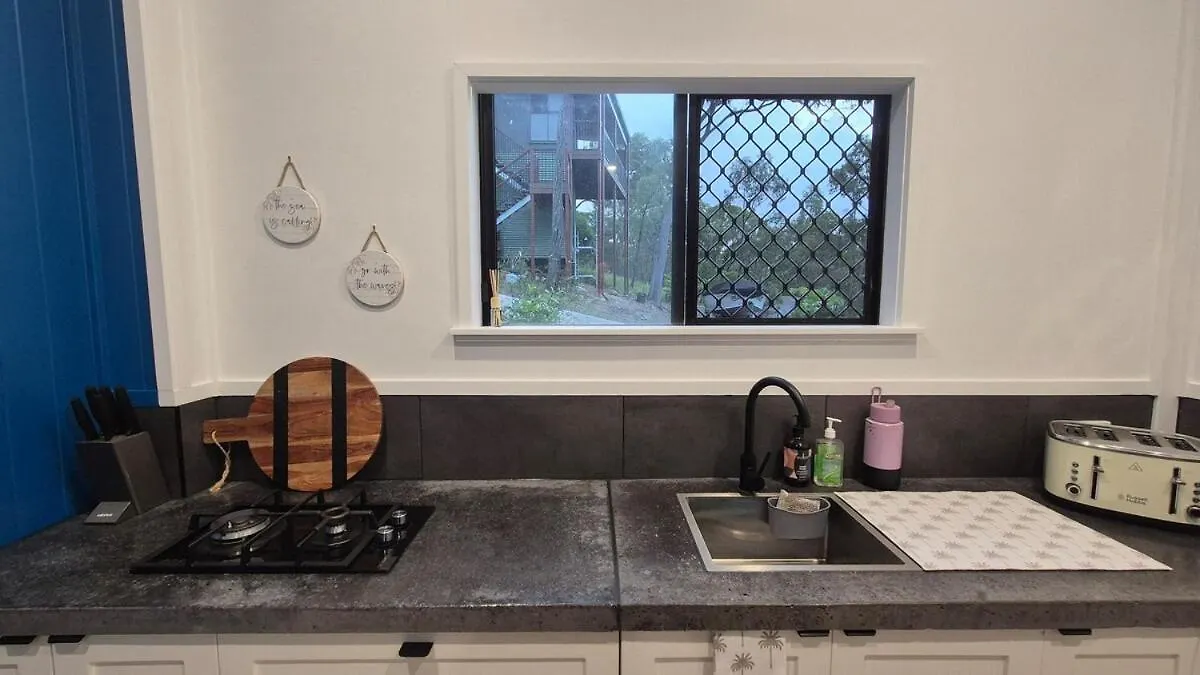 Coastal, Furbaby Friendly, Short Walk To Beach Agnes Water